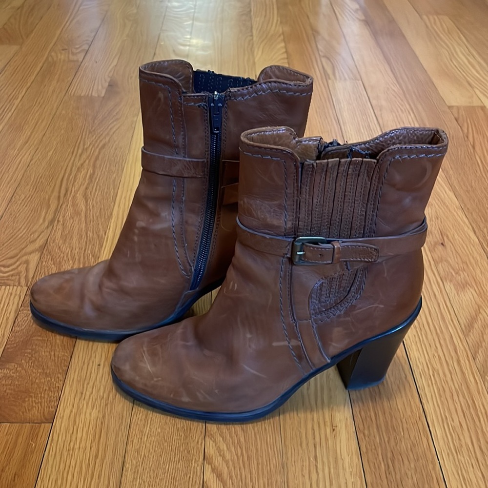 Leather Boots - Picture 3 of 7